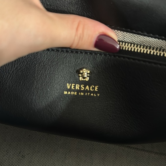 Black Saffiano Leather Palazzo Empire Handle Bag w/ Strap - Picture 5 of 5